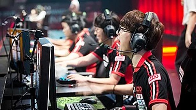 Play Esports Betting at crown88singapore.com